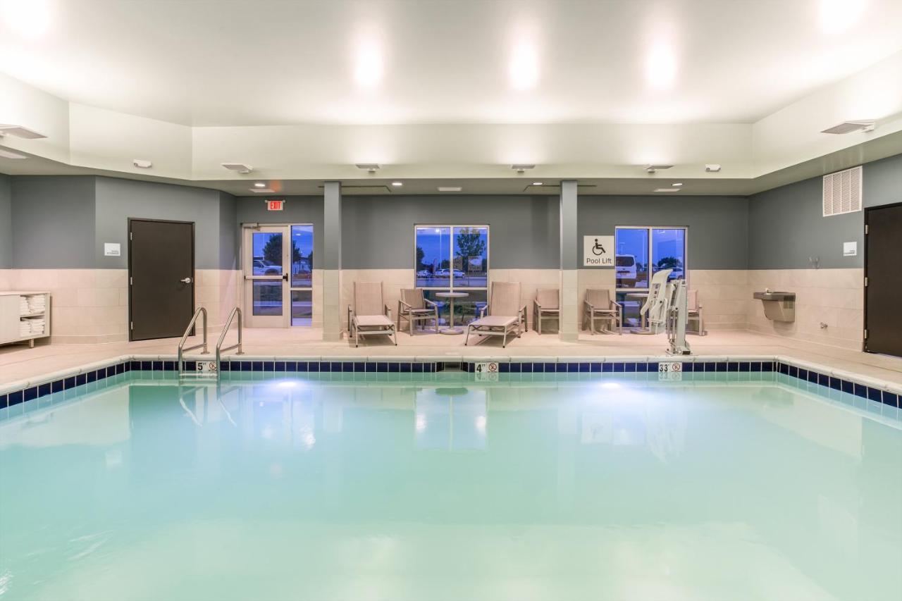 Holiday Inn Express & Suites - Ottawa By Ihg Zewnętrze zdjęcie
