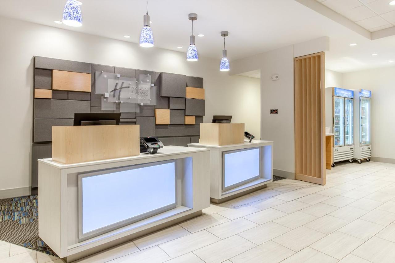 Holiday Inn Express & Suites - Ottawa By Ihg Zewnętrze zdjęcie